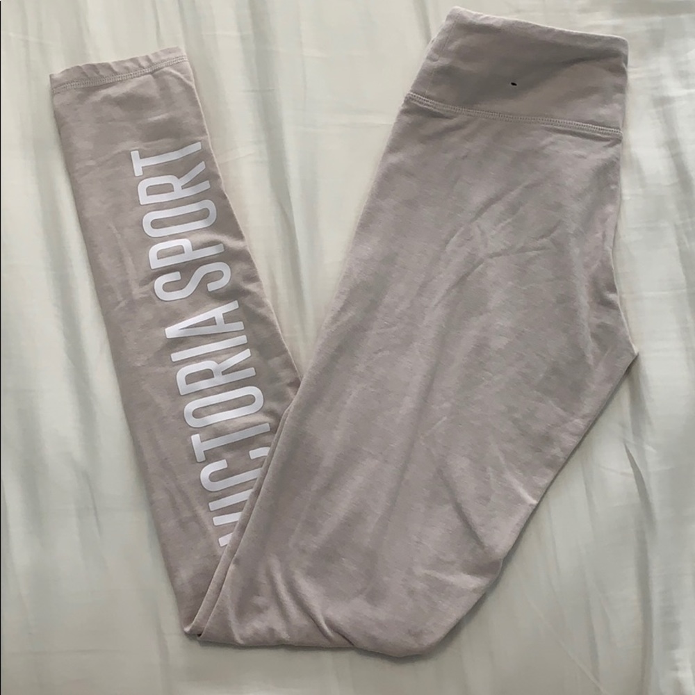 Victoria Sport Pink Leggings